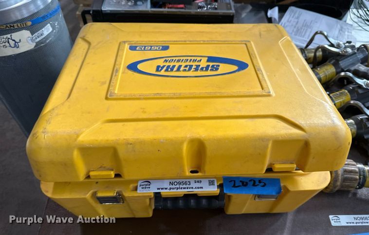 image for item NO9563 Spectra DG613 pipe laser