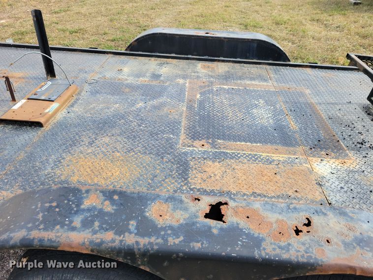 image for item OH9271 2007 Road King utility trailer