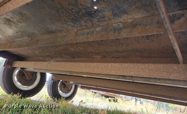 image for item OH9271 2007 Road King utility trailer