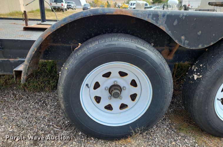 image for item OH9271 2007 Road King utility trailer