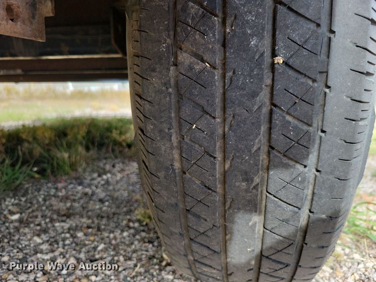 image for item OH9271 2007 Road King utility trailer