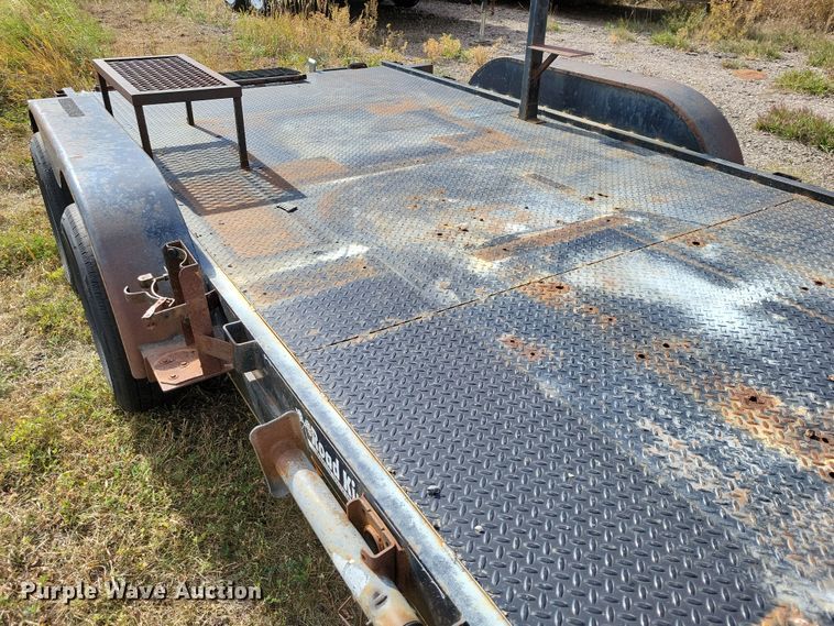 image for item OH9272 2006 Road King utility trailer