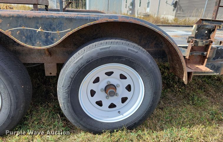 image for item OH9272 2006 Road King utility trailer