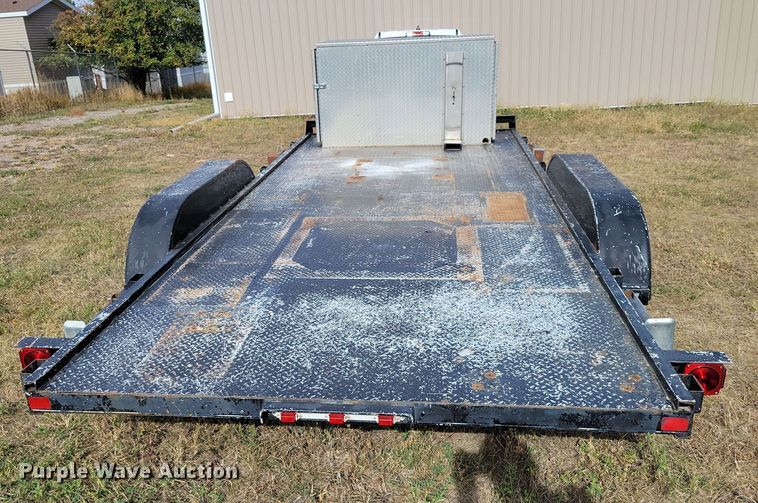 image for item OH9273 2009 Road King utility trailer