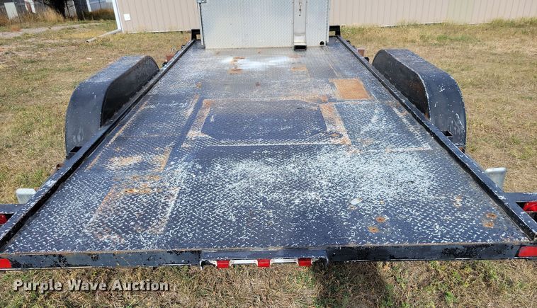 image for item OH9273 2009 Road King utility trailer
