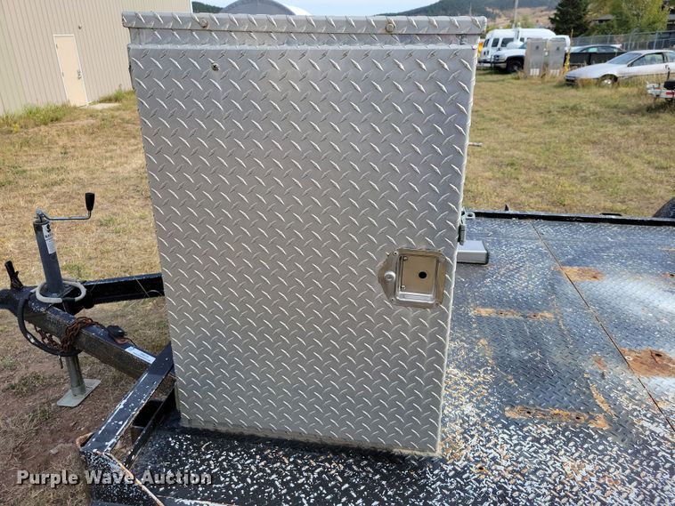 image for item OH9273 2009 Road King utility trailer