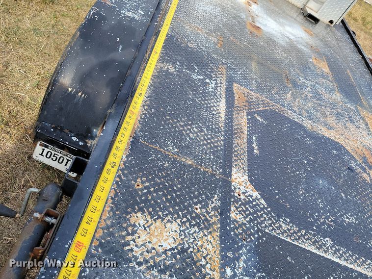 image for item OH9273 2009 Road King utility trailer