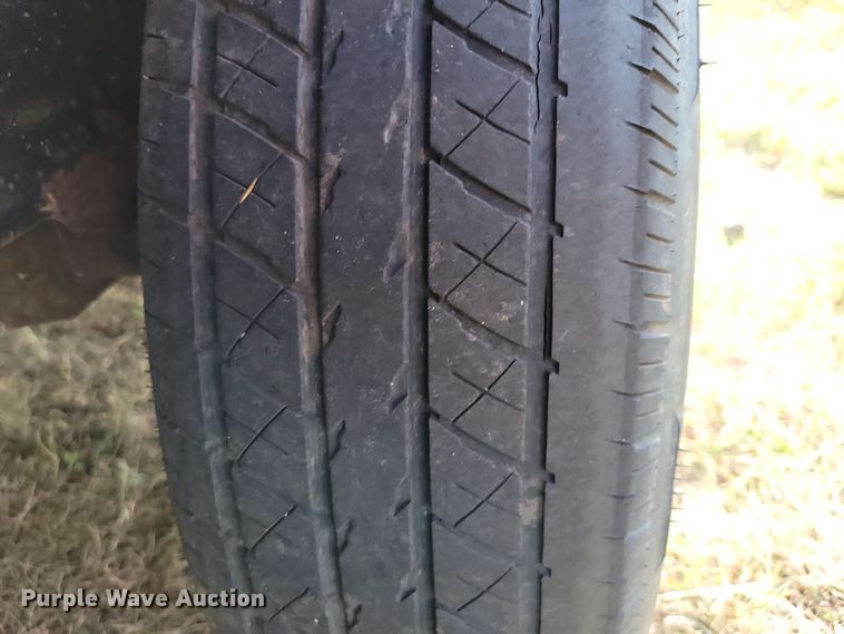 image for item OH9273 2009 Road King utility trailer