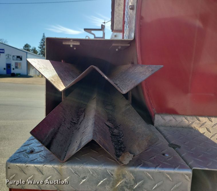 image for item OH9316 1990 Ford F800 pumper fire truck