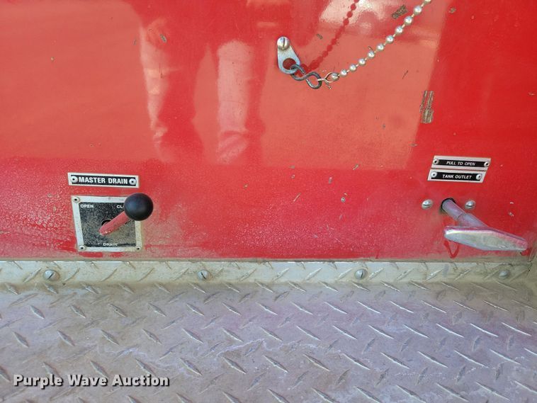 image for item OH9316 1990 Ford F800 pumper fire truck