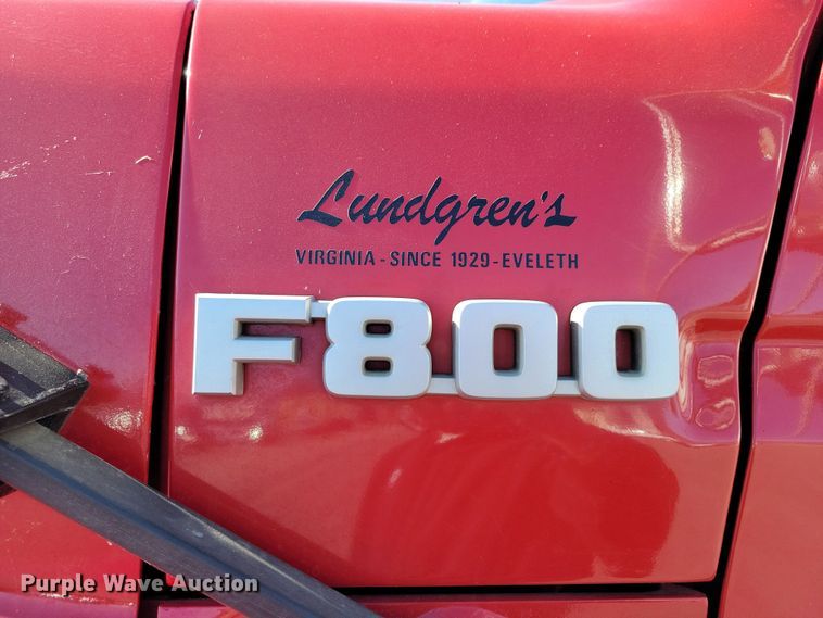 image for item OH9316 1990 Ford F800 pumper fire truck