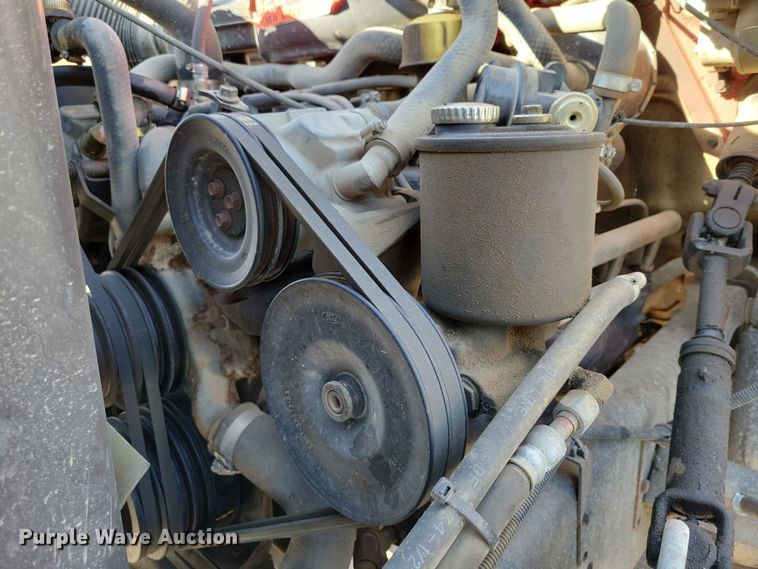 image for item OH9316 1990 Ford F800 pumper fire truck