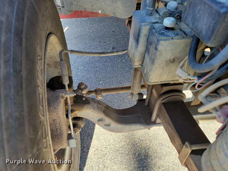 image for item OH9316 1990 Ford F800 pumper fire truck