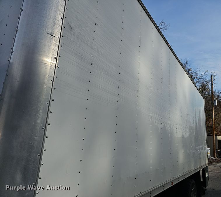 image for item OJ9000 2007 Ford F650 box truck