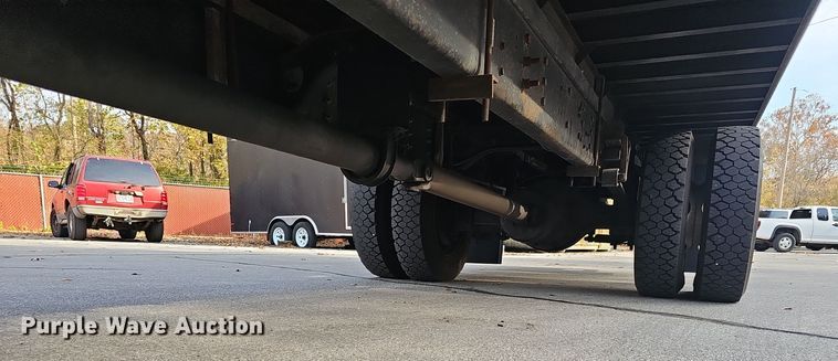 image for item OJ9000 2007 Ford F650 box truck