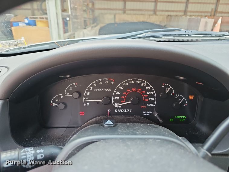 image for item OJ9002 2002 Ford  Explorer  SUV