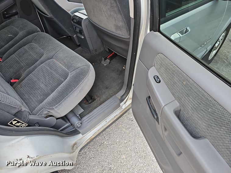 image for item OJ9002 2002 Ford  Explorer  SUV