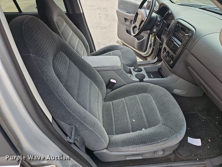 image for item OJ9002 2002 Ford  Explorer  SUV