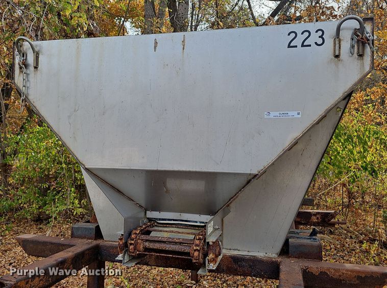 image for item OJ9006 Buyers  Salt Dogg  spreader