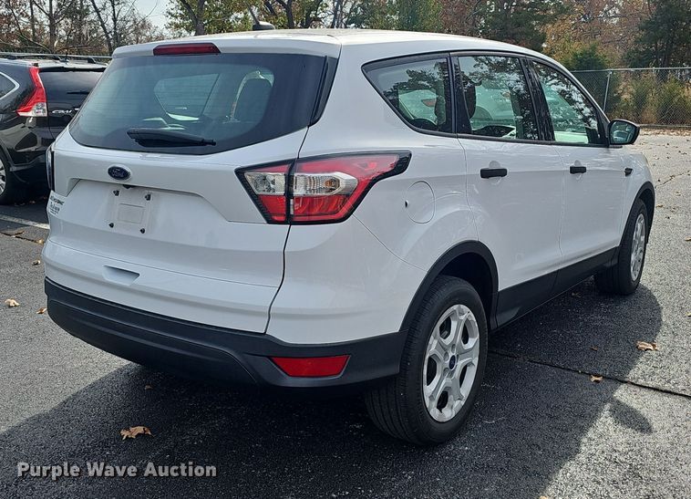 image for item OJ9017 2018 Ford  Escape  SUV
