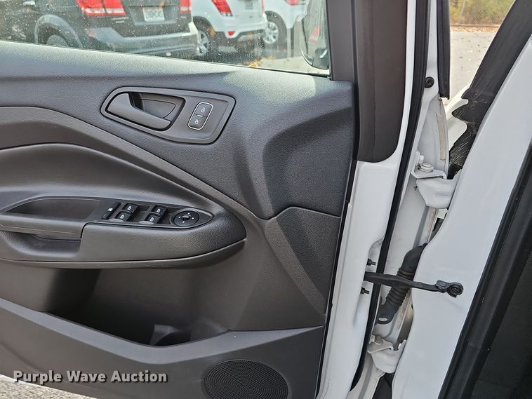 image for item OJ9017 2018 Ford  Escape  SUV