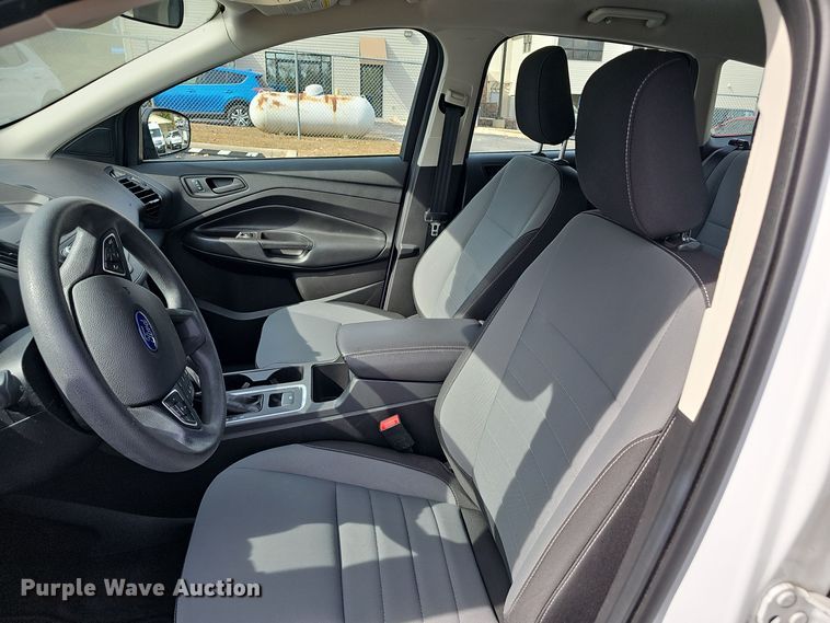 image for item OJ9017 2018 Ford  Escape  SUV