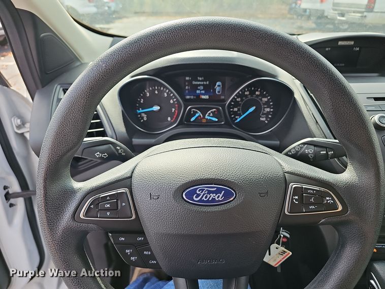 image for item OJ9017 2018 Ford  Escape  SUV