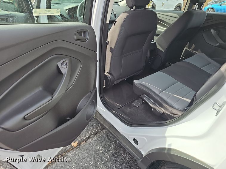 image for item OJ9017 2018 Ford  Escape  SUV