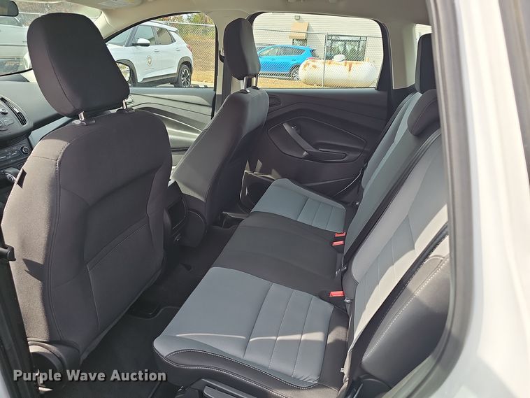 image for item OJ9017 2018 Ford  Escape  SUV