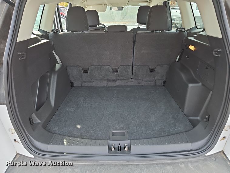 image for item OJ9017 2018 Ford  Escape  SUV
