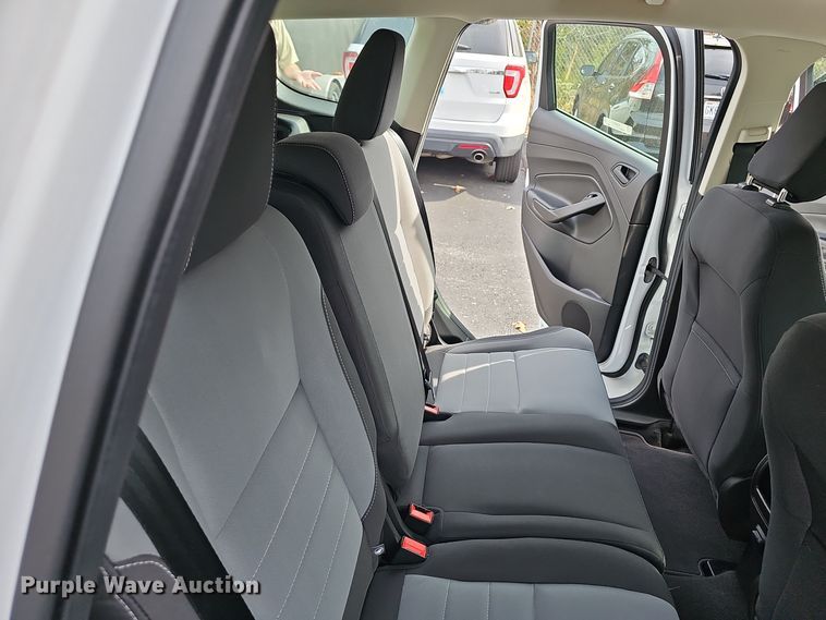 image for item OJ9017 2018 Ford  Escape  SUV