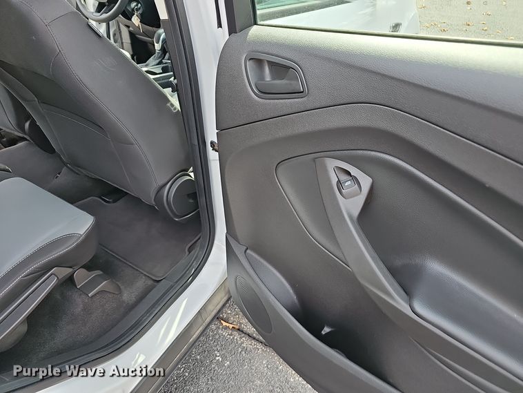 image for item OJ9017 2018 Ford  Escape  SUV