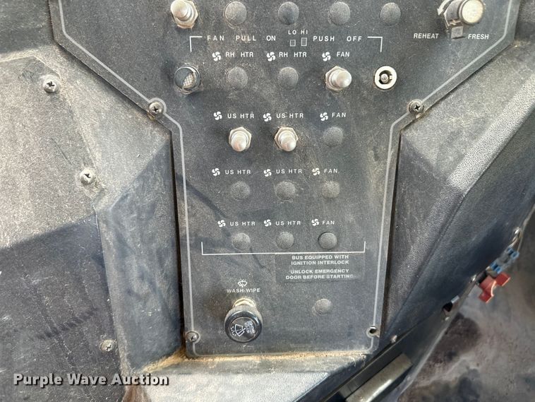 image for item OL9599 2000 Blue Bird 35PA school bus