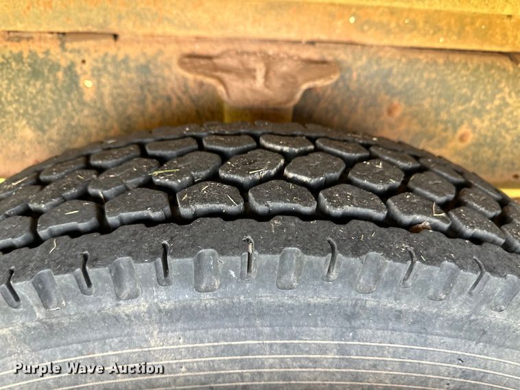 image for item OL9599 2000 Blue Bird 35PA school bus