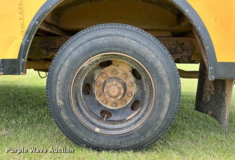 image for item OL9599 2000 Blue Bird 35PA school bus