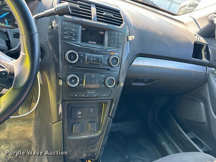 image for item YA0086 2016 Ford Explorer Police SUV