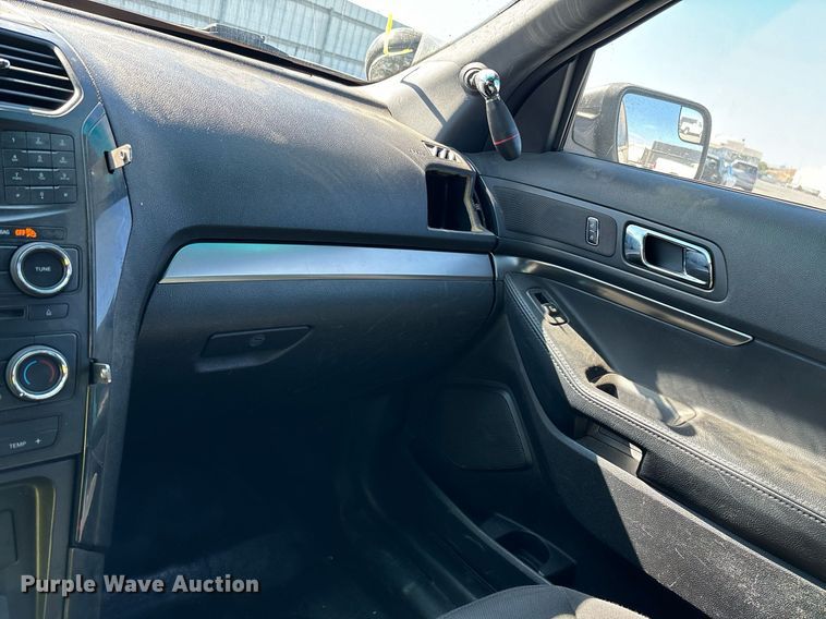 image for item YA0086 2016 Ford Explorer Police SUV