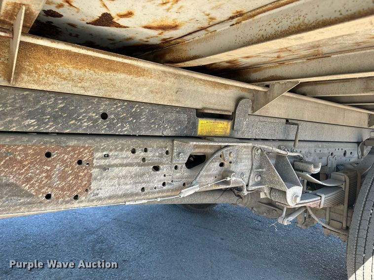 image for item YA0093 2006 Ford F450 Super Duty XL dump truck
