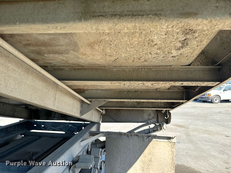 image for item YA0093 2006 Ford F450 Super Duty XL dump truck