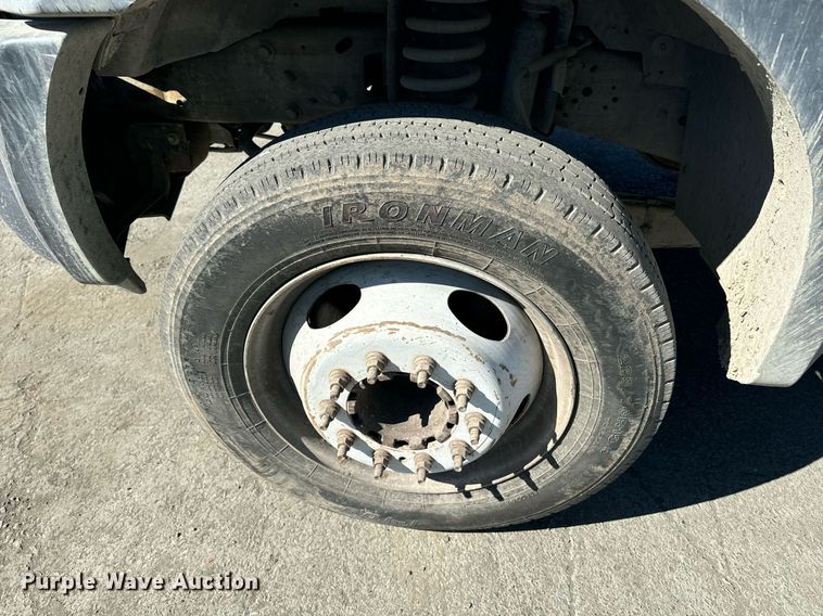 image for item YA0093 2006 Ford F450 Super Duty XL dump truck