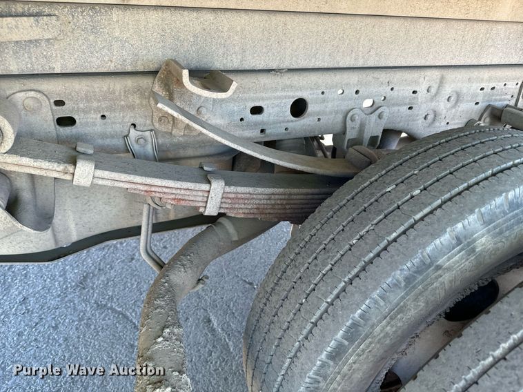 image for item YA0093 2006 Ford F450 Super Duty XL dump truck