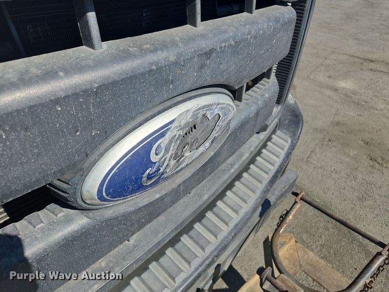 image for item YA0094 2011 Ford F450 Super Duty XL utility / service truck