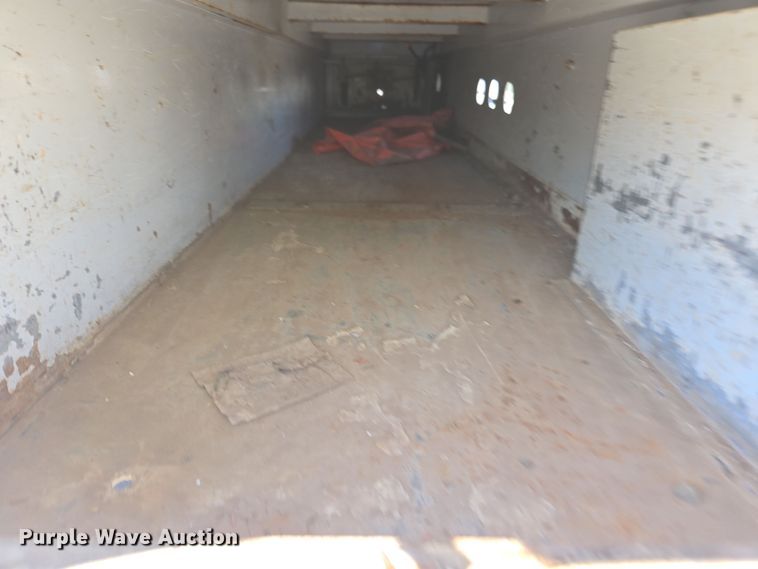 image for item YA0094 2011 Ford F450 Super Duty XL utility / service truck