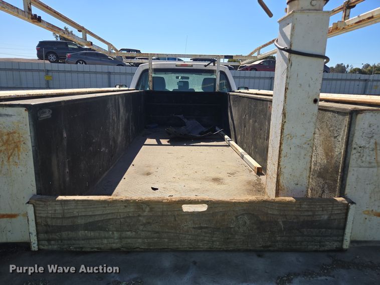 image for item YA0094 2011 Ford F450 Super Duty XL utility / service truck