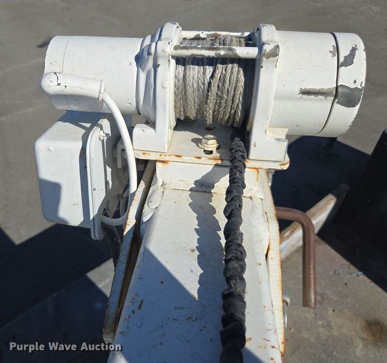 image for item YA0094 2011 Ford F450 Super Duty XL utility / service truck