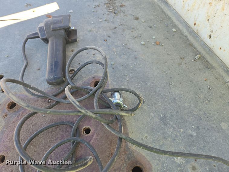 image for item YA0094 2011 Ford F450 Super Duty XL utility / service truck