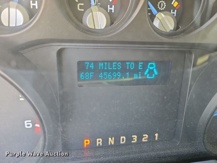 image for item YA0094 2011 Ford F450 Super Duty XL utility / service truck