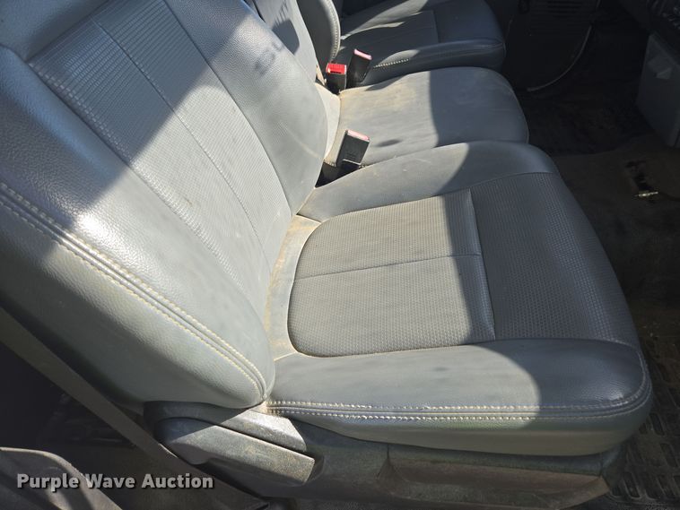 image for item YA0094 2011 Ford F450 Super Duty XL utility / service truck