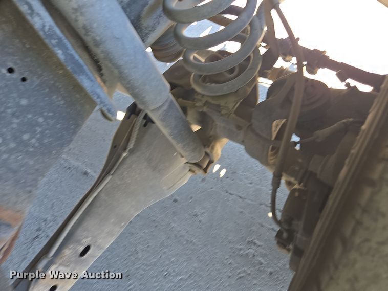 image for item YA0094 2011 Ford F450 Super Duty XL utility / service truck