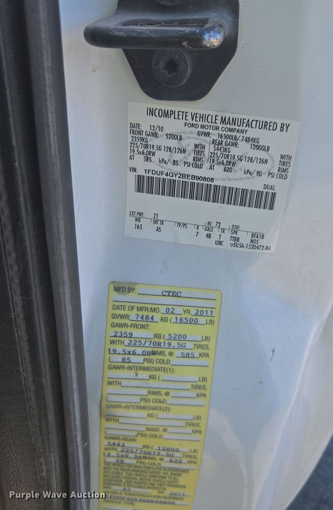 image for item YA0094 2011 Ford F450 Super Duty XL utility / service truck